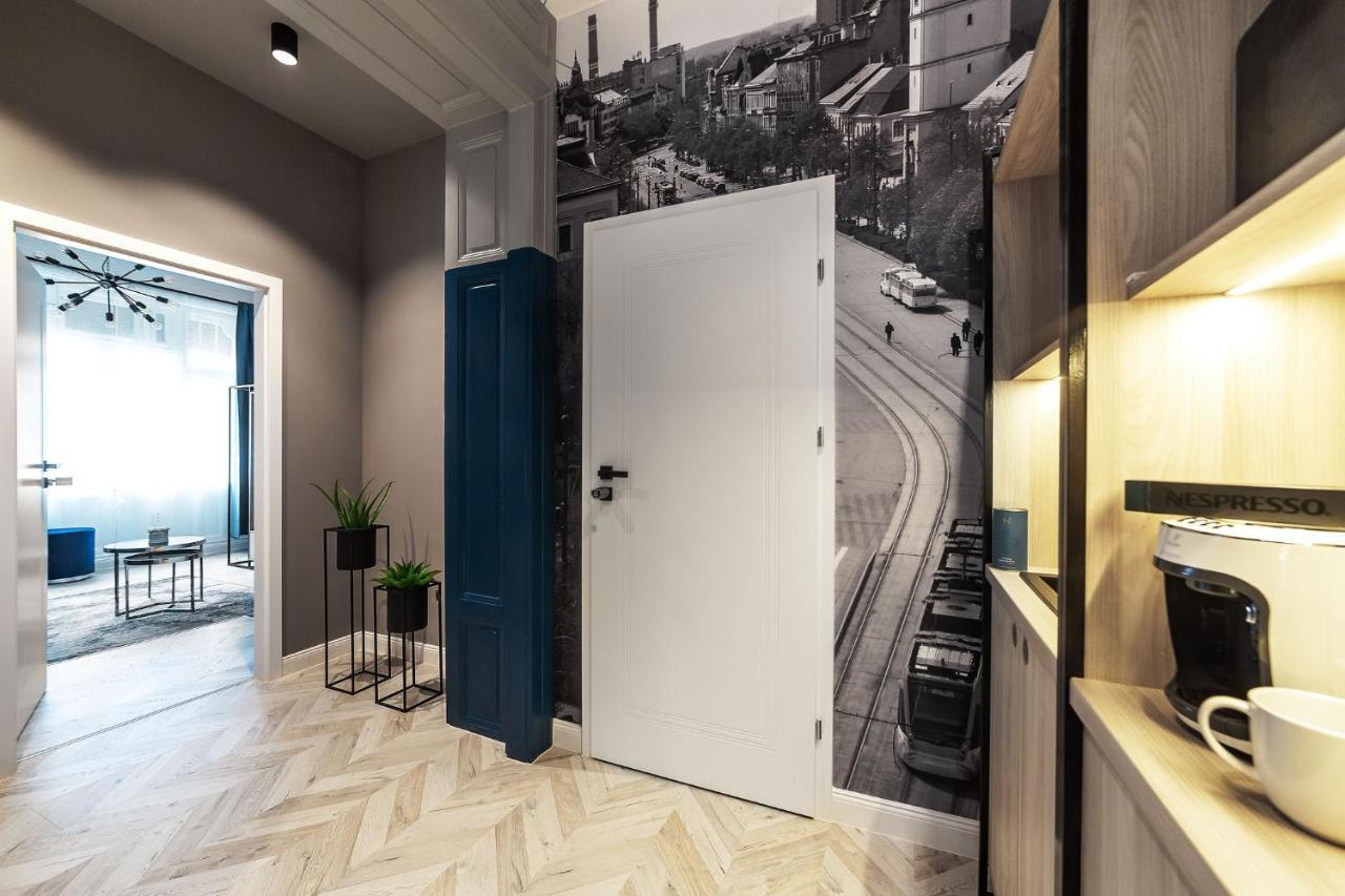 Catalog Boutique Rooms Debrecen Exterior photo